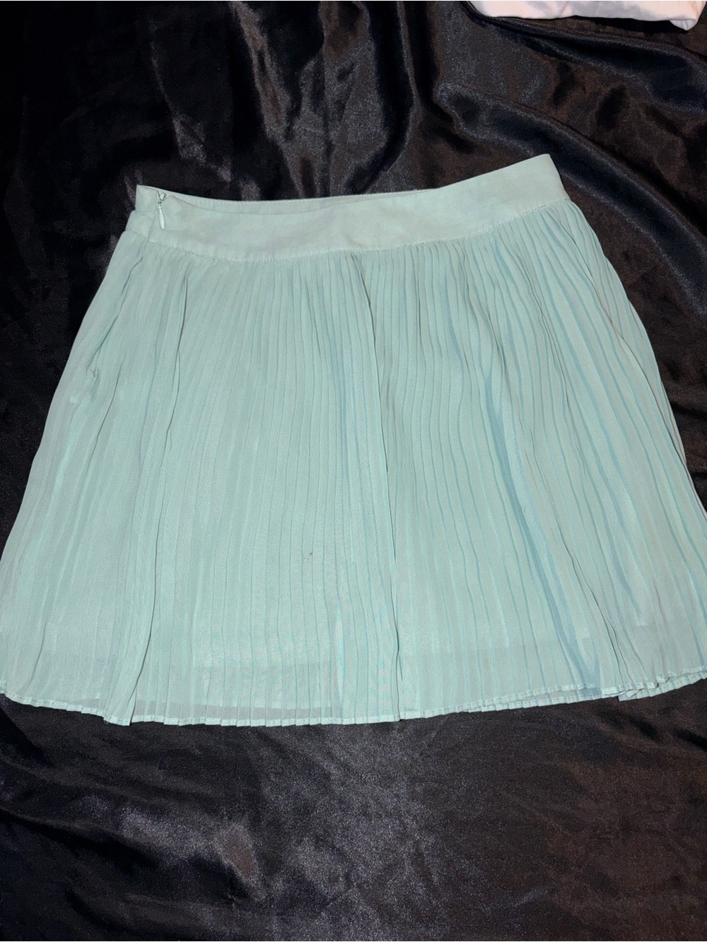 Forever 21 Mint Pleated Mini Skirt